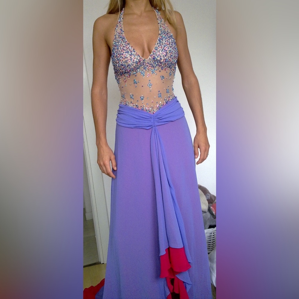 DRAMATIC, VIVIDLY COLORED HAND-BEADED EVENING GOWN - image 1